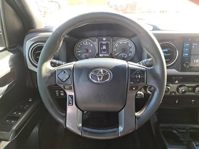 2017 SUPER WHITE Toyota Tacoma