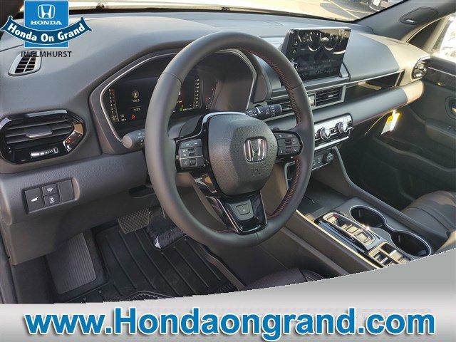 new 2025 Honda Pilot car, priced at $52,027
