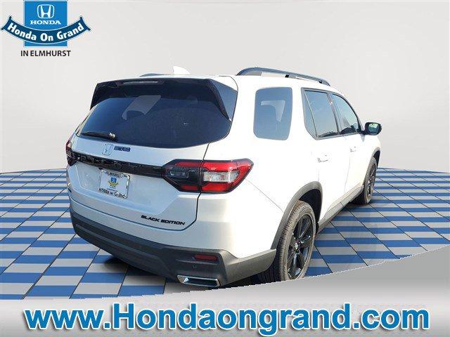 new 2025 Honda Pilot car, priced at $52,027