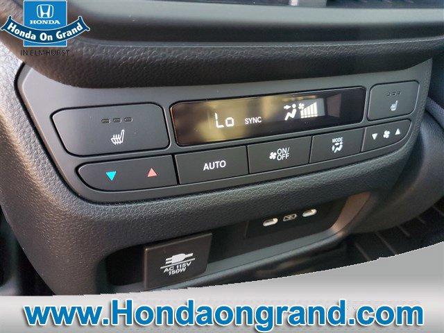 new 2025 Honda Pilot car, priced at $52,027