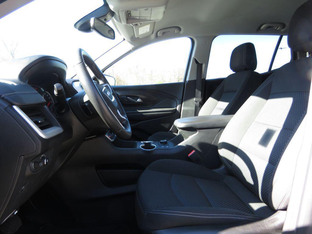used 2023 GMC Terrain car, priced at $22,618