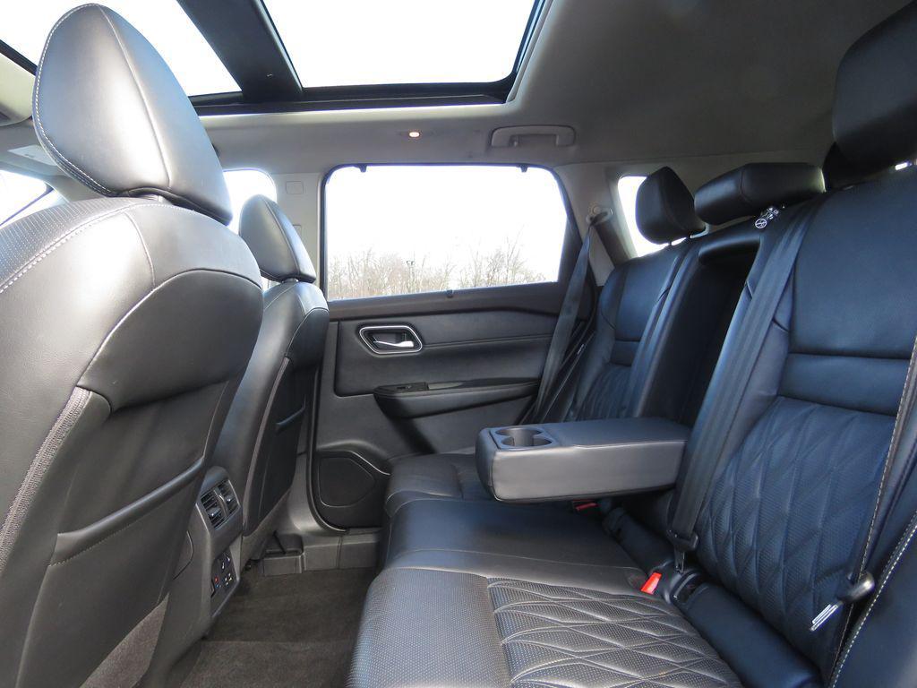 used 2021 Nissan Rogue car, priced at $24,202