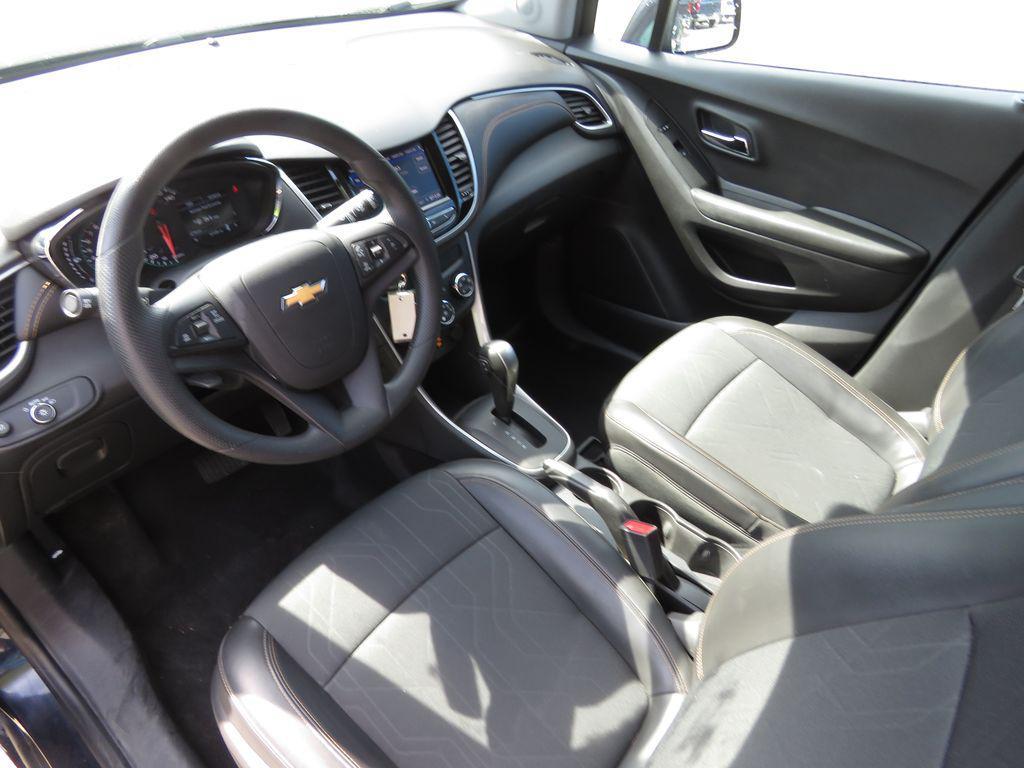 used 2022 Chevrolet Trax car, priced at $17,354