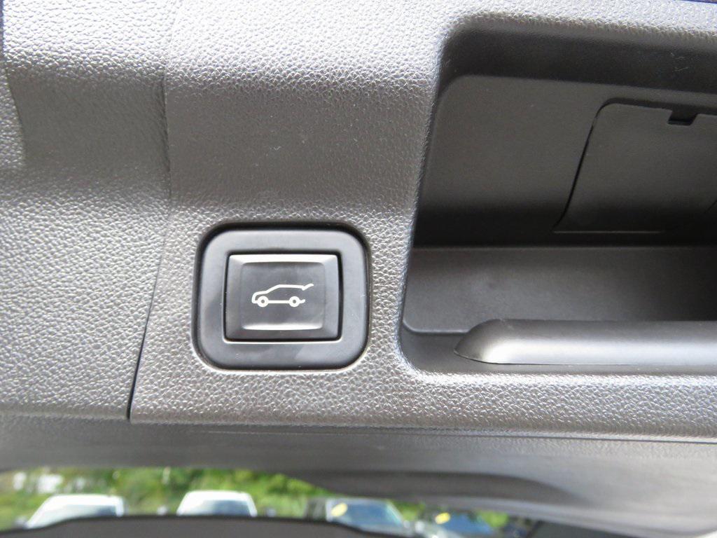 used 2023 GMC Acadia car, priced at $35,762