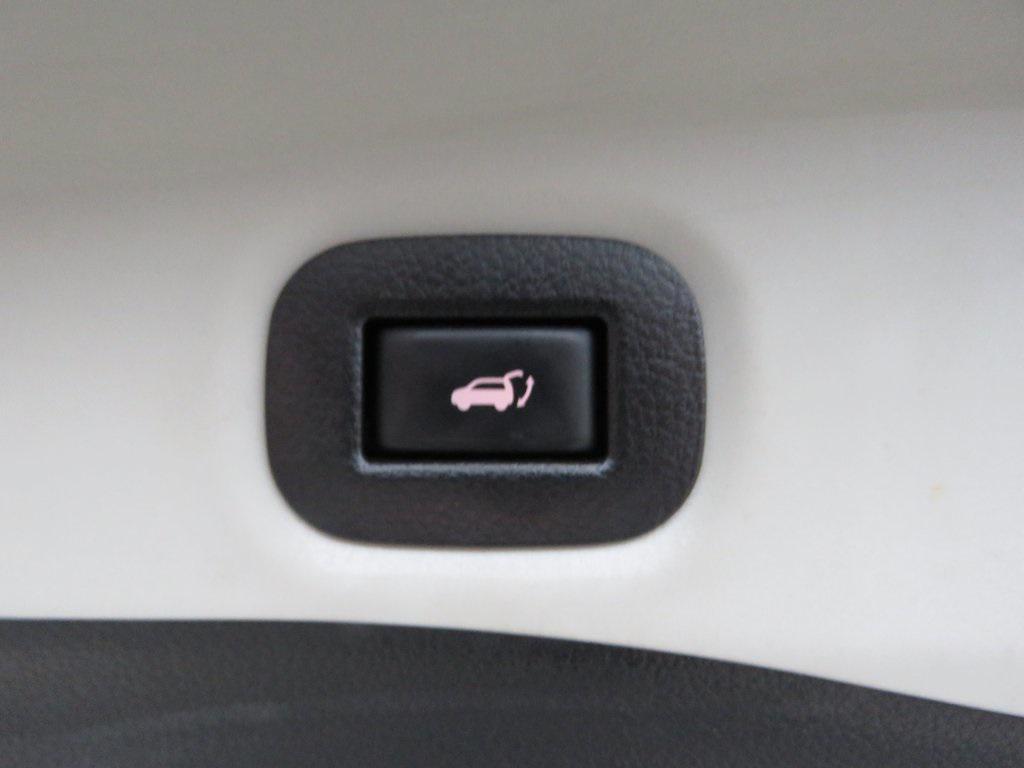 used 2020 Nissan Rogue car, priced at $17,818