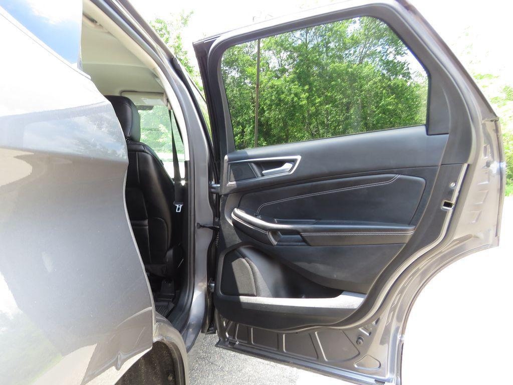 used 2023 Ford Edge car, priced at $22,624