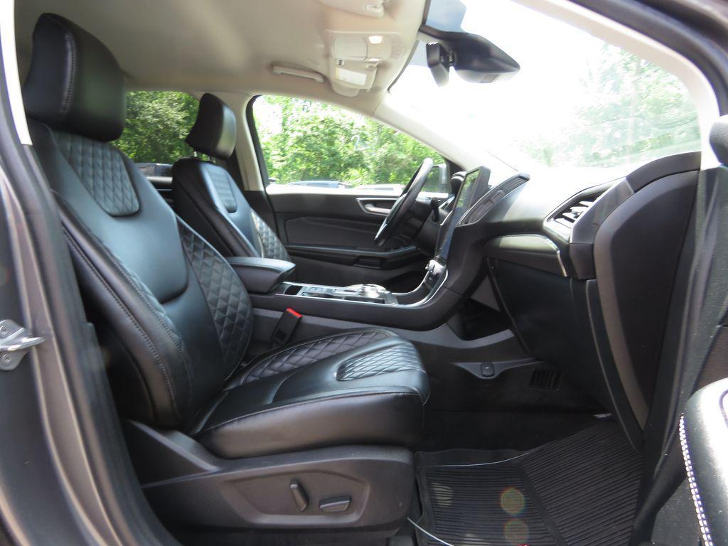 used 2023 Ford Edge car, priced at $22,624