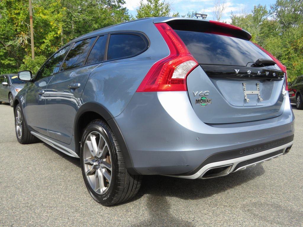 used 2018 Volvo V60 Cross Country car, priced at $16,262