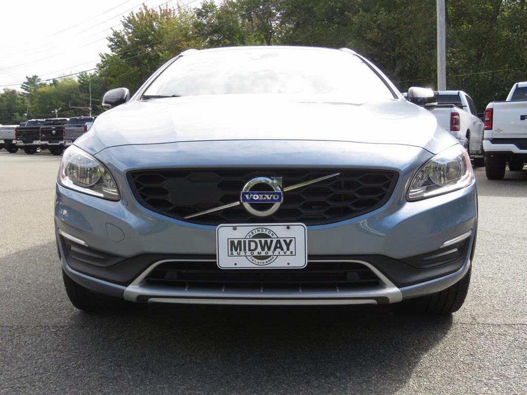 used 2018 Volvo V60 Cross Country car, priced at $16,262