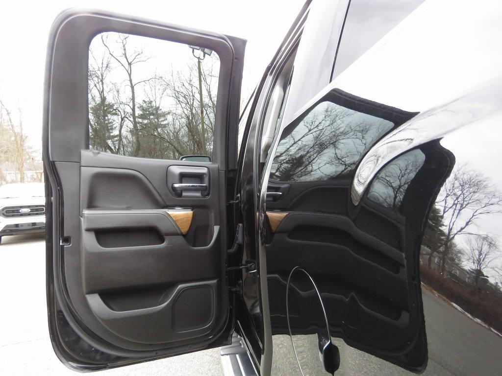 used 2018 Chevrolet Silverado 1500 car, priced at $27,705