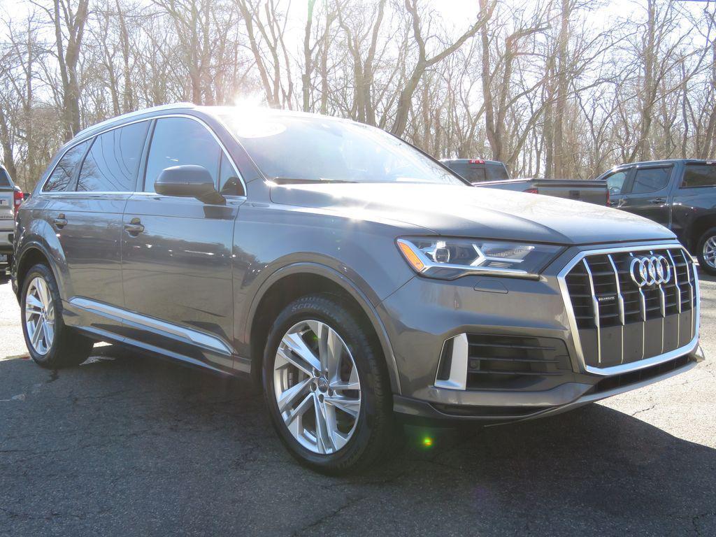 used 2020 Audi Q7 car, priced at $25,770