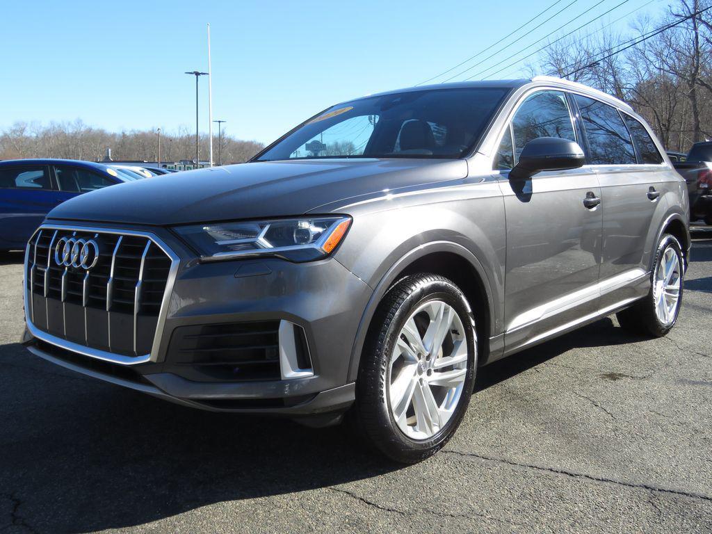 used 2020 Audi Q7 car, priced at $25,770