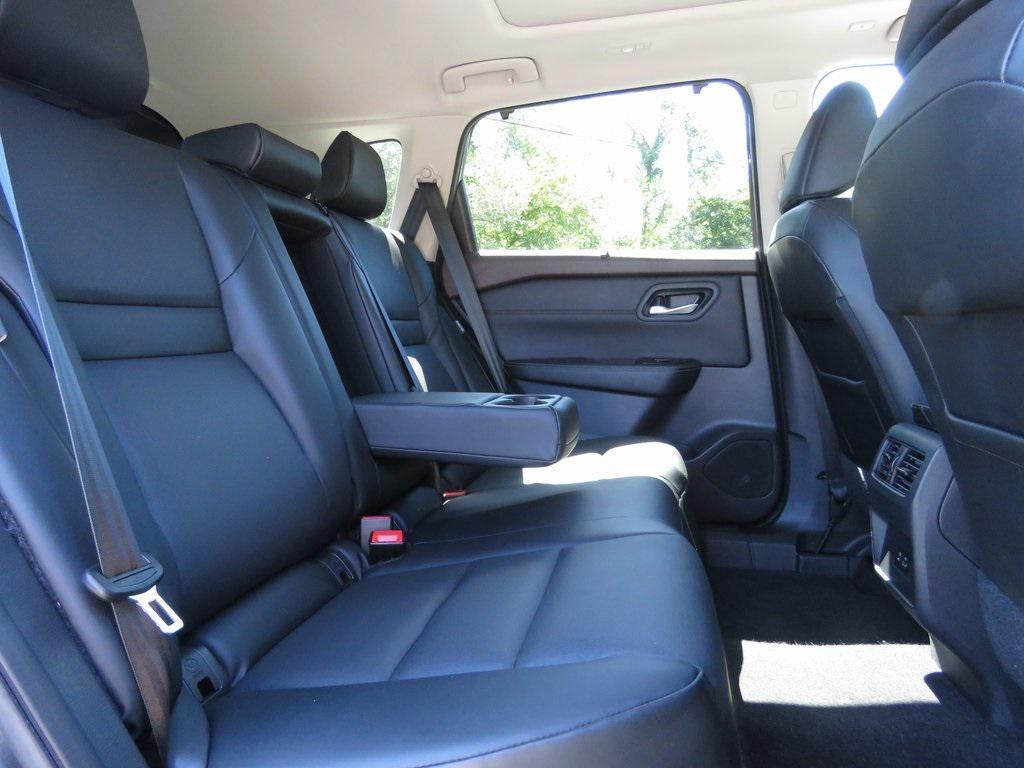 used 2022 Nissan Rogue car, priced at $20,333