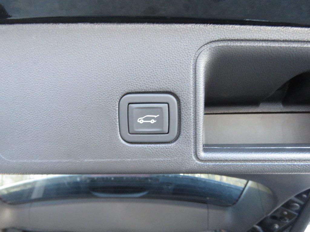 used 2024 GMC Terrain car, priced at $27,967