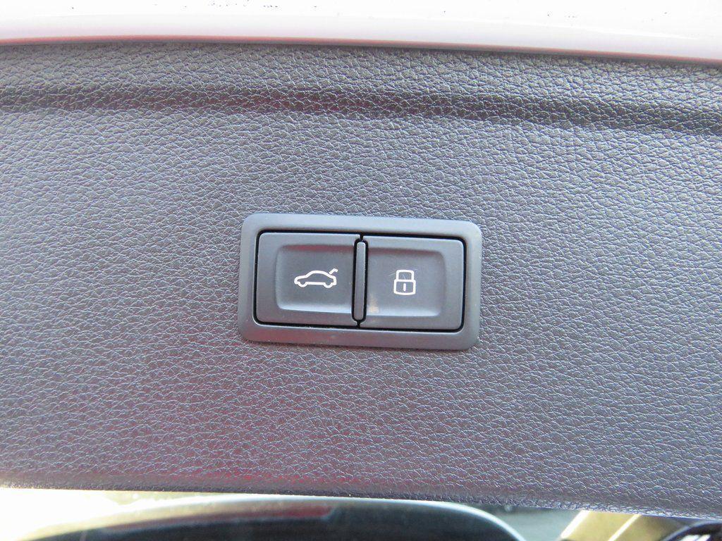 used 2018 Audi Q5 car, priced at $16,329