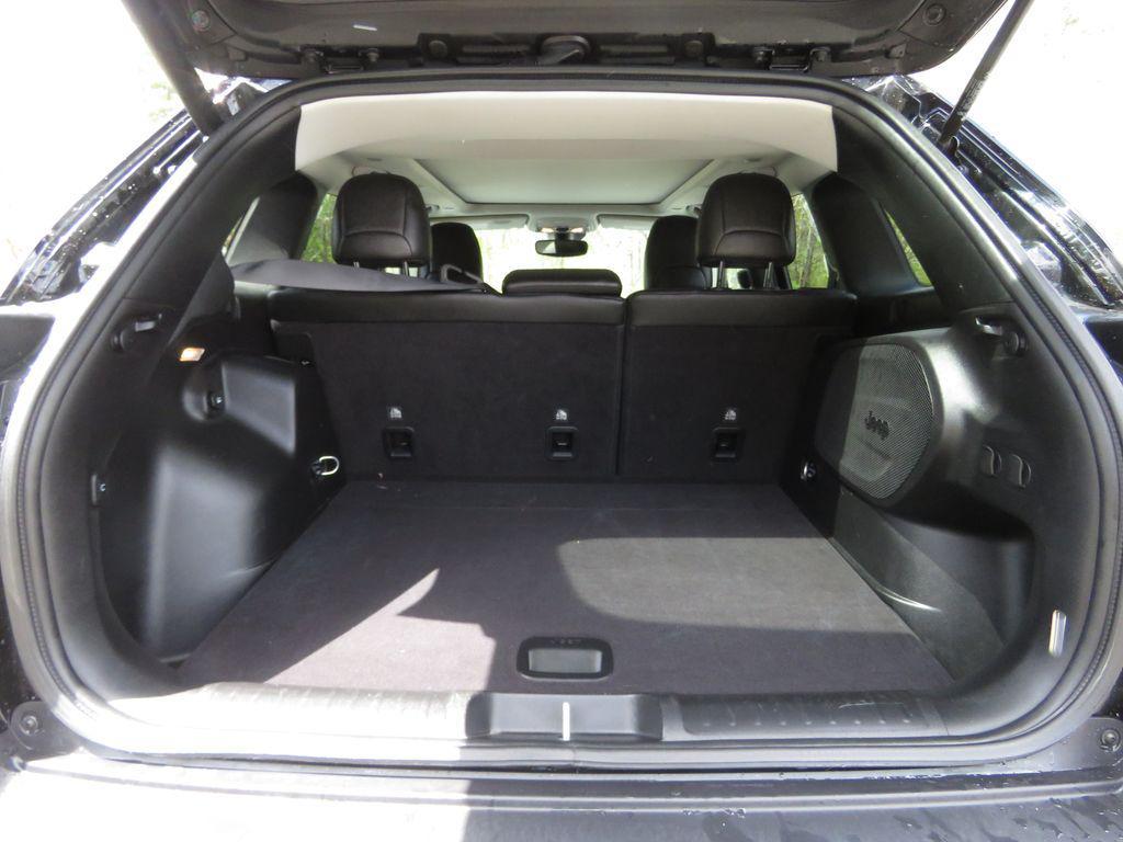used 2022 Jeep Cherokee car, priced at $20,675