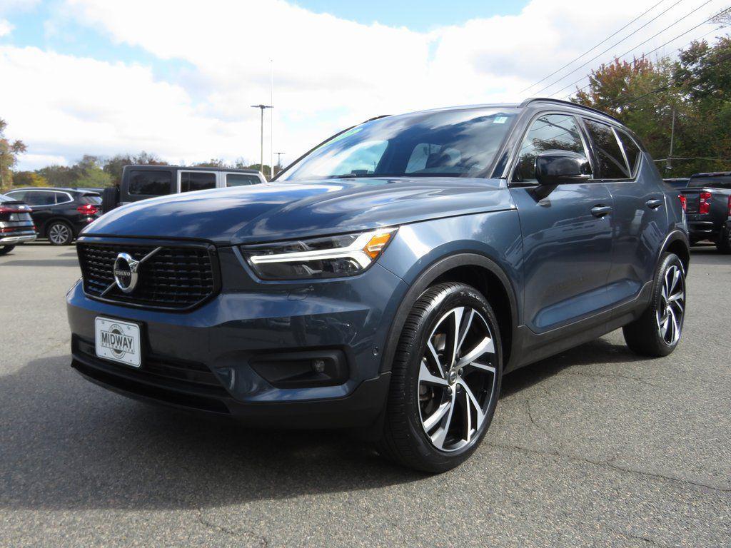 used 2022 Volvo XC40 car, priced at $26,821