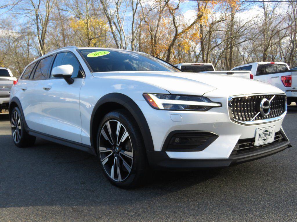 used 2022 Volvo V60 Cross Country car, priced at $29,809