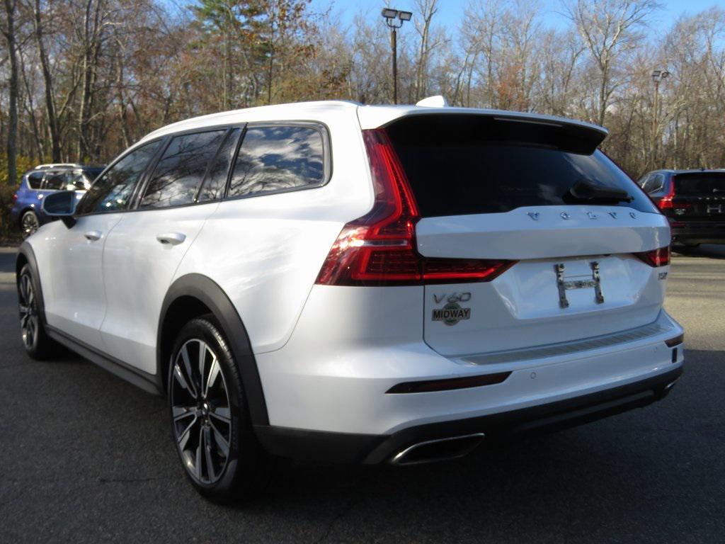used 2022 Volvo V60 Cross Country car, priced at $32,455