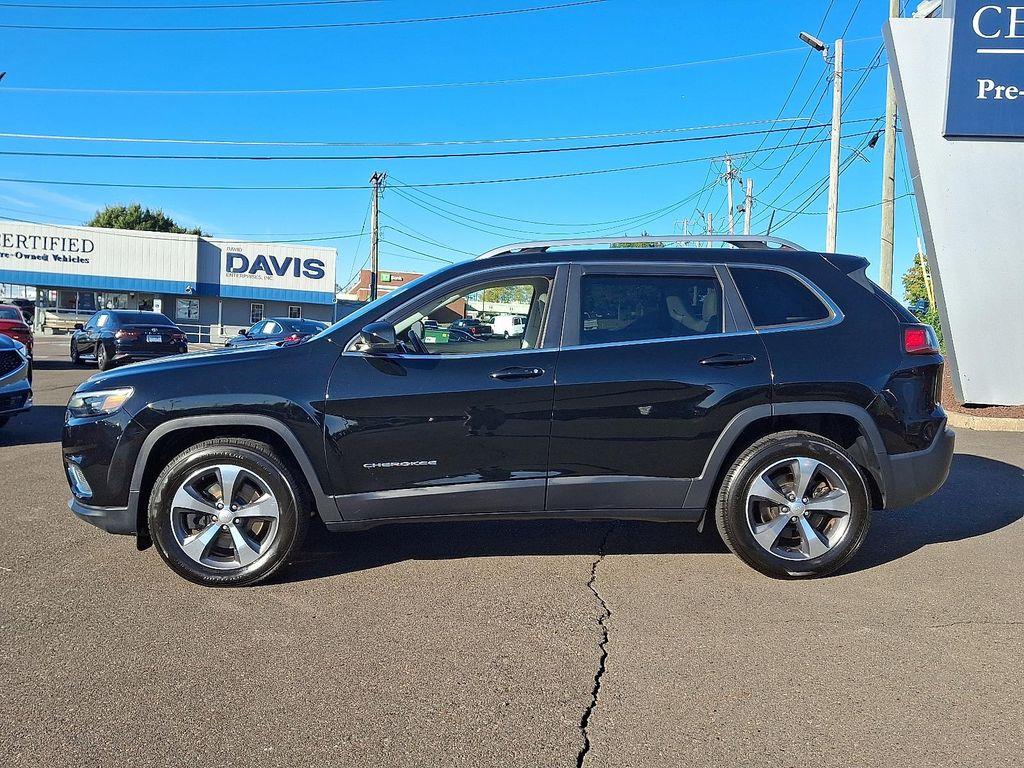 used 2019 Jeep Cherokee car, priced at $21,418