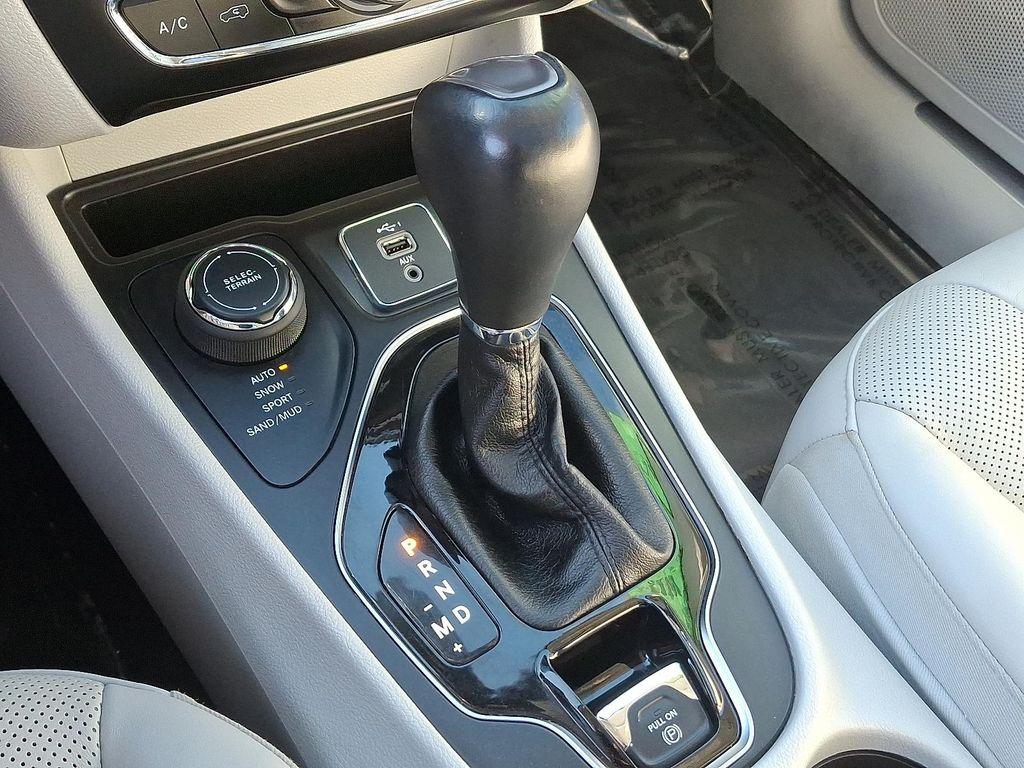 used 2019 Jeep Cherokee car, priced at $21,418