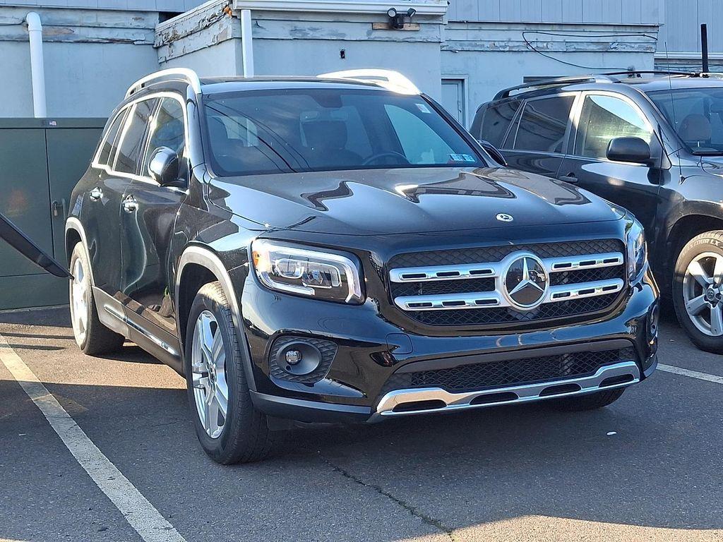 used 2021 Mercedes-Benz GLB 250 car, priced at $27,718