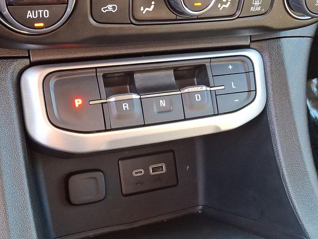 used 2023 GMC Acadia car, priced at $26,998