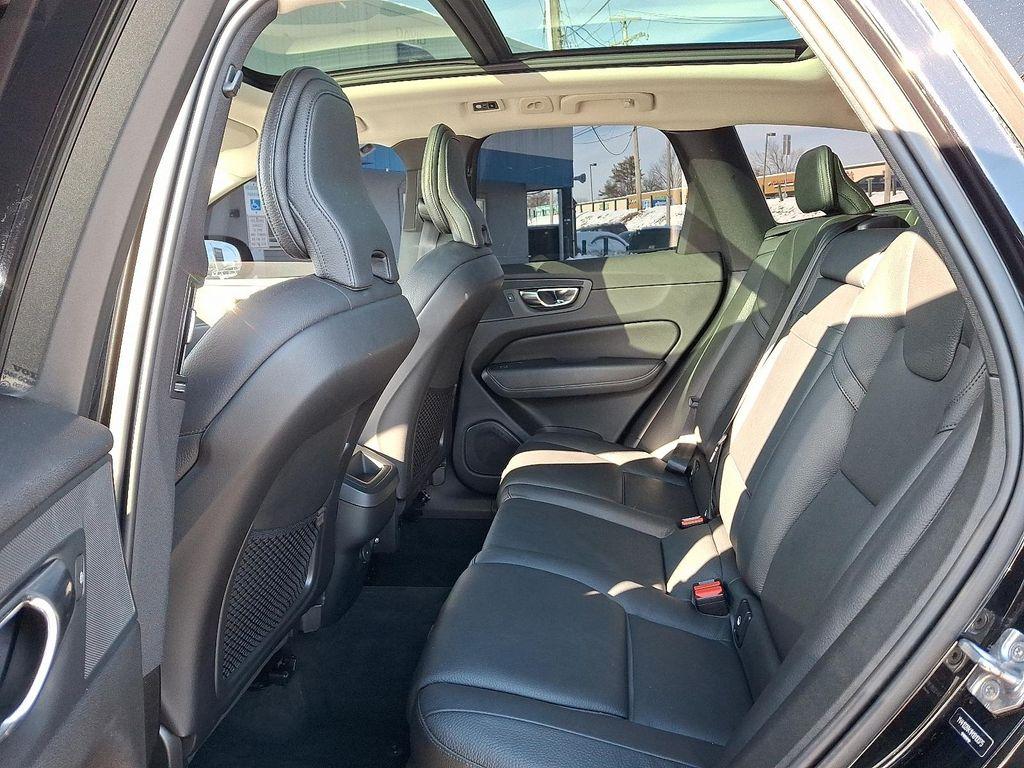 used 2021 Volvo XC60 car, priced at $22,618