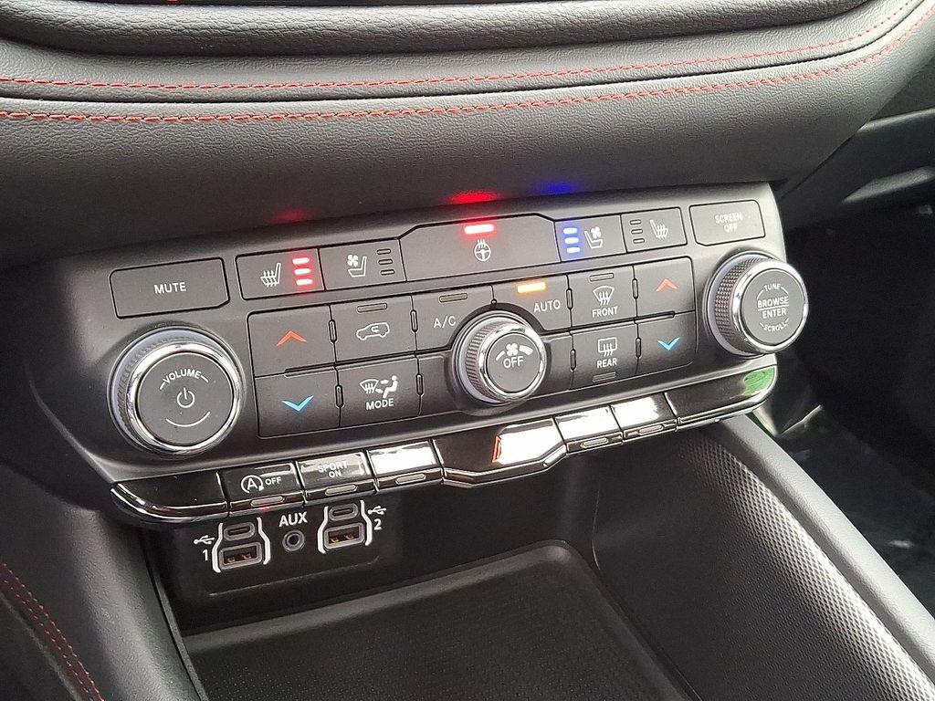 used 2024 Dodge Durango car, priced at $36,598