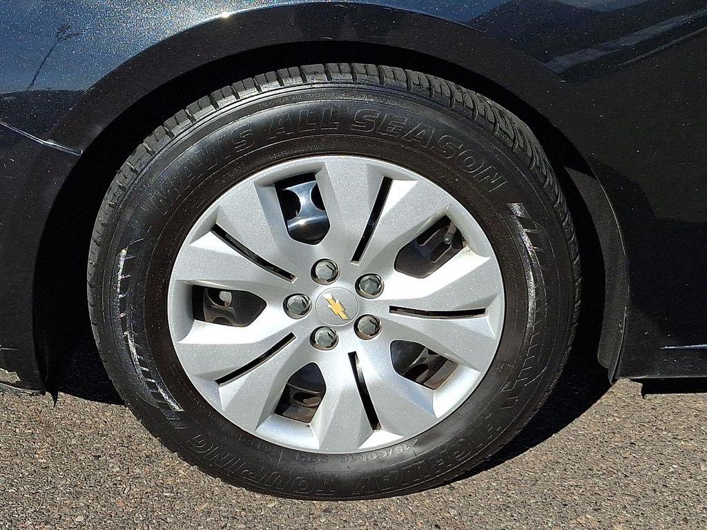 used 2014 Chevrolet Cruze car, priced at $6,488
