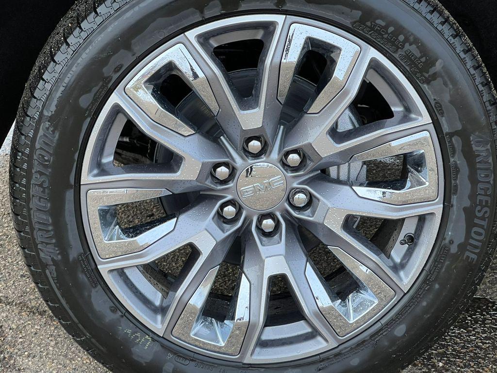 new 2026 GMC Sierra 1500 car, priced at $71,019