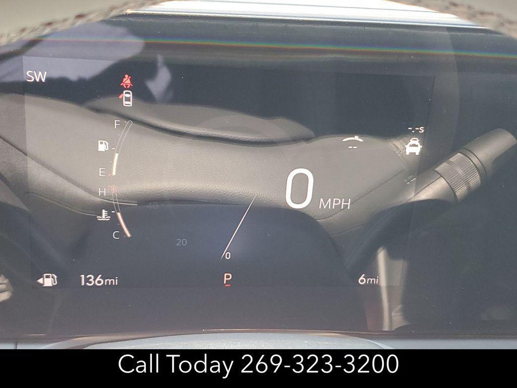 new 2025 Buick Envista car, priced at $24,948