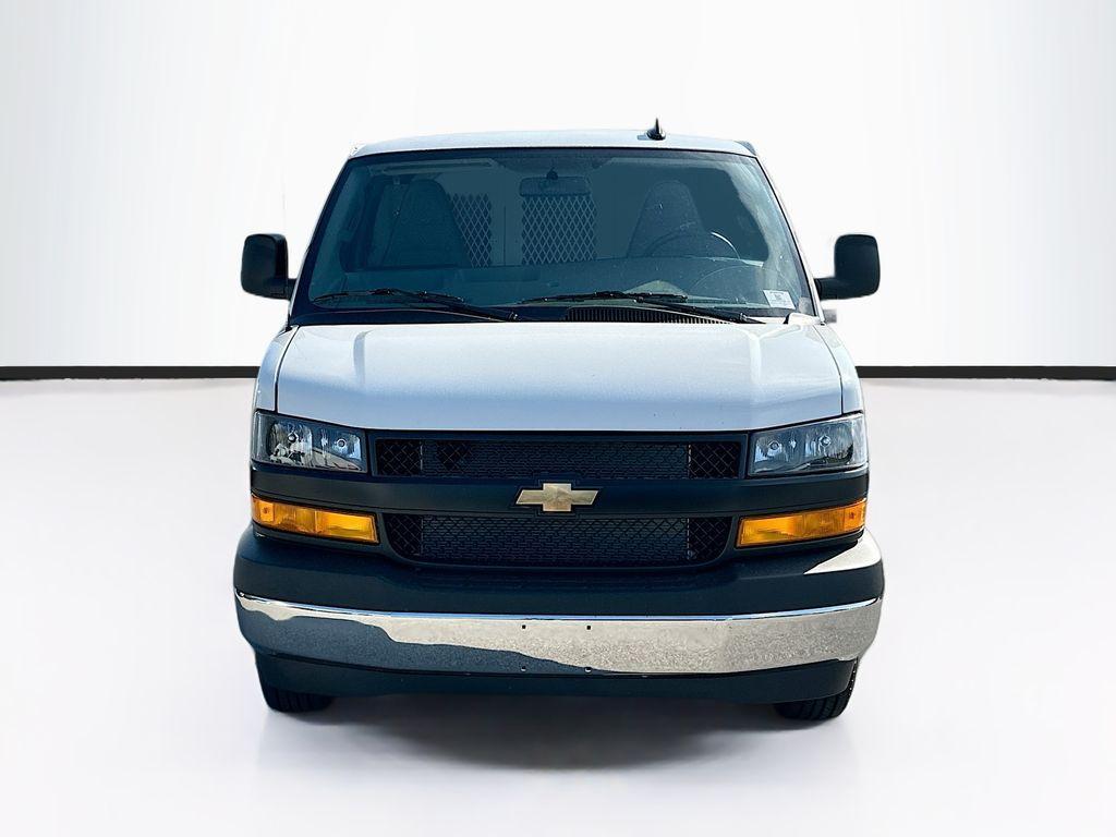 new 2025 Chevrolet Express 2500 car, priced at $45,560