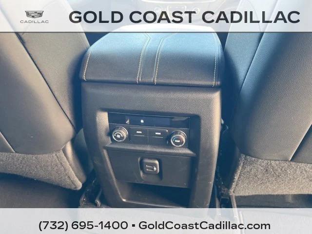 used 2023 Chevrolet Traverse car, priced at $33,590