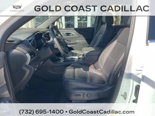 used 2023 Chevrolet Traverse car, priced at $33,590