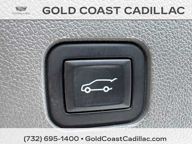 used 2023 Cadillac XT6 car, priced at $37,635