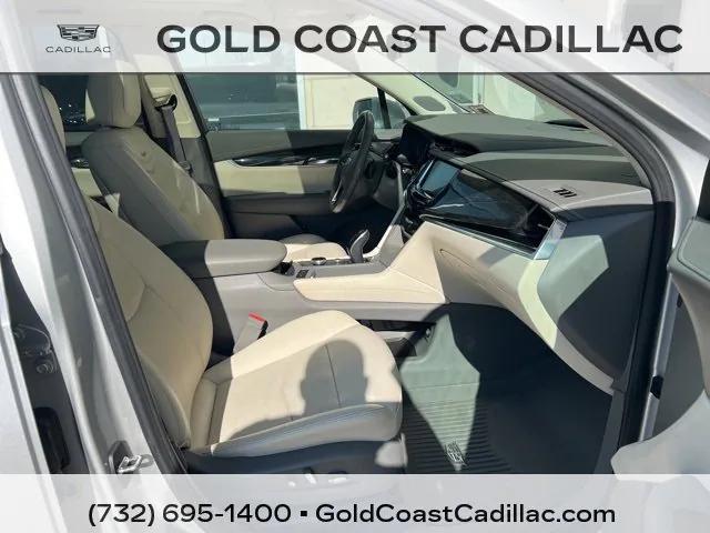 used 2020 Cadillac XT6 car, priced at $26,380