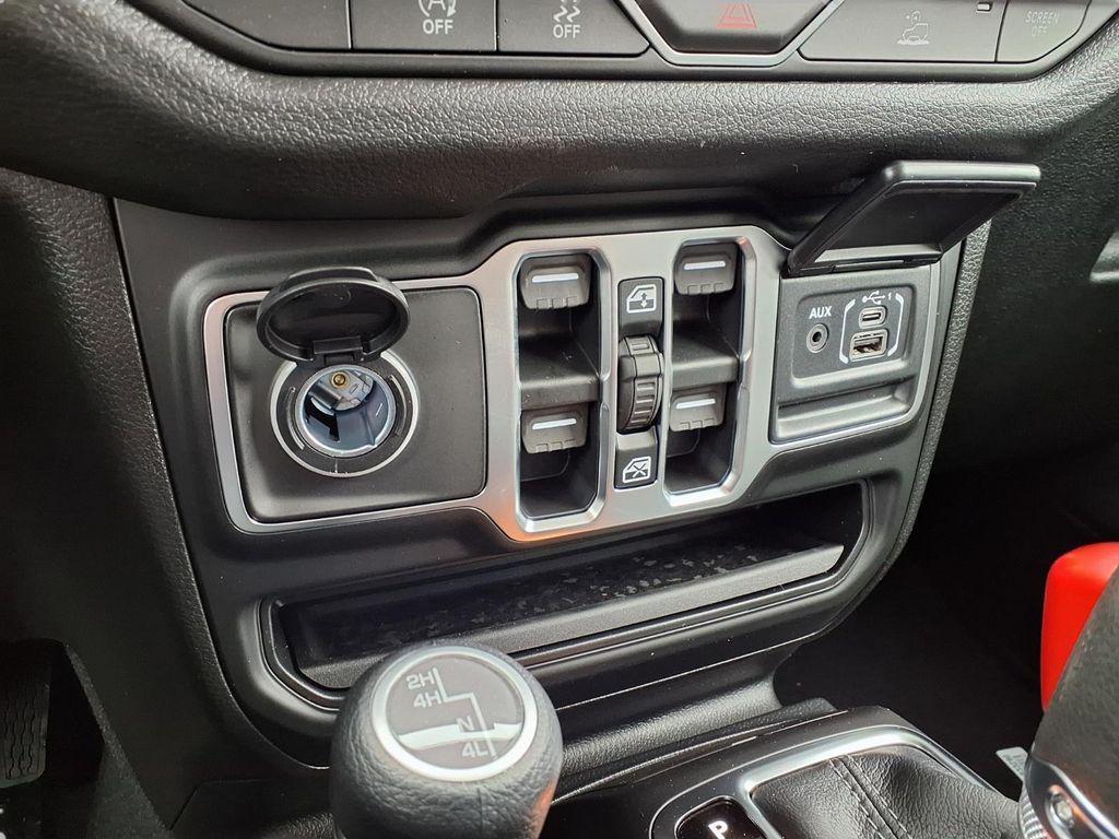 new 2026 Jeep Wrangler car, priced at $40,400