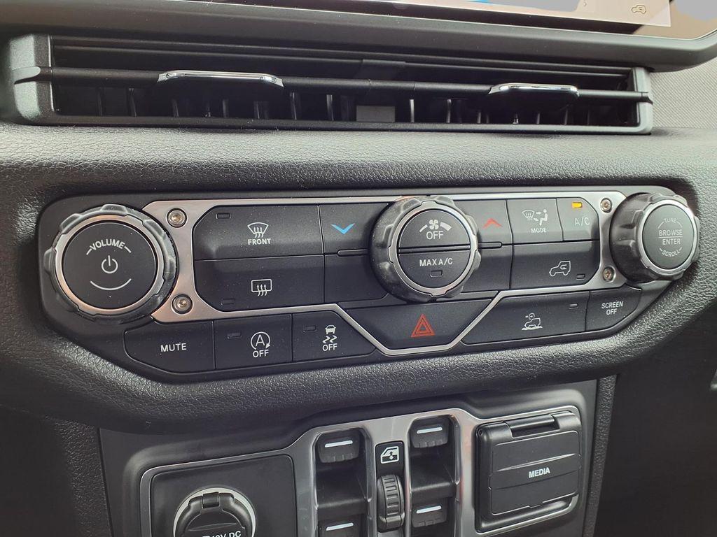 new 2026 Jeep Wrangler car, priced at $40,400