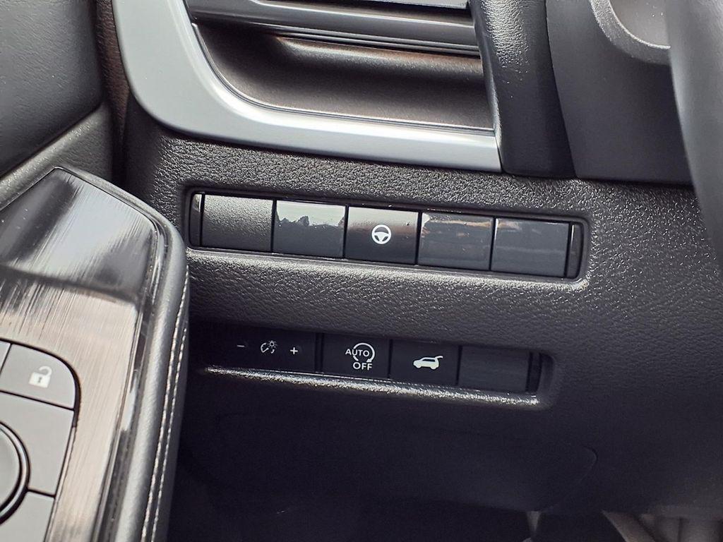 used 2025 Nissan Rogue car, priced at $23,219