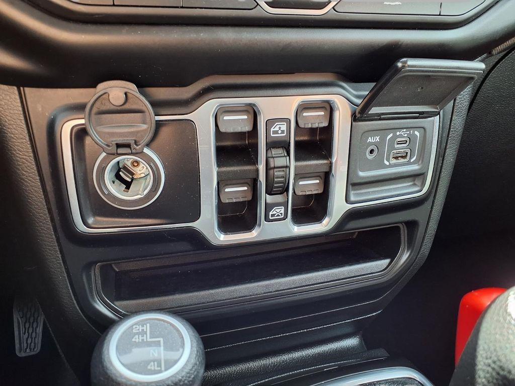 used 2021 Jeep Gladiator car, priced at $30,994