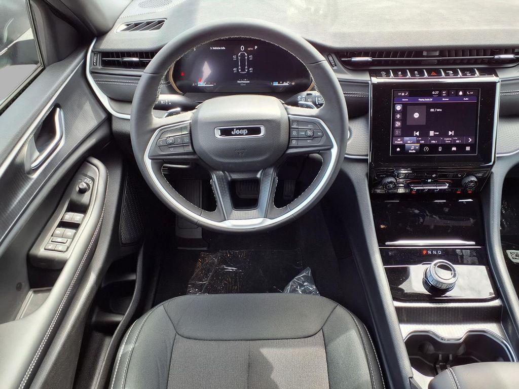 new 2026 Jeep Grand Cherokee L car, priced at $41,370