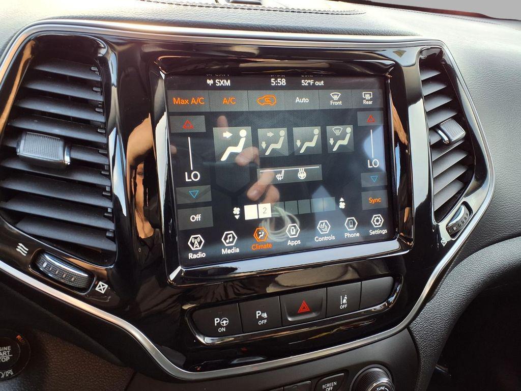 used 2021 Jeep Cherokee car, priced at $21,398