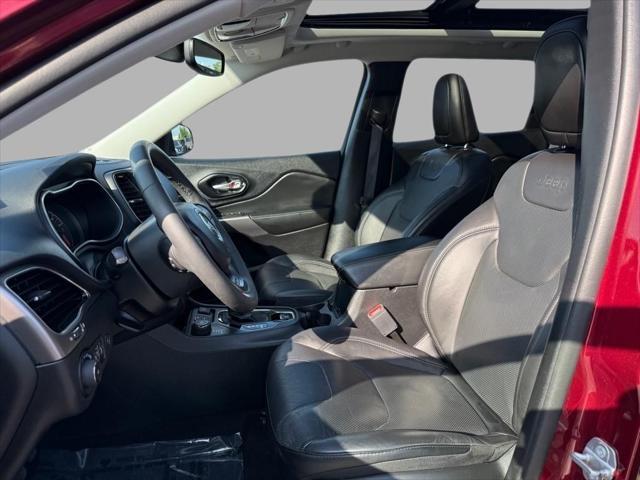2021 Velvet Red Pearlcoat Jeep Cherokee
