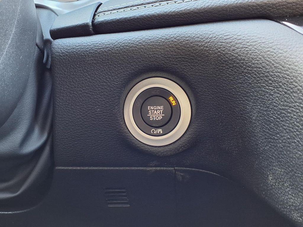 new 2026 Chrysler Pacifica car, priced at $47,701