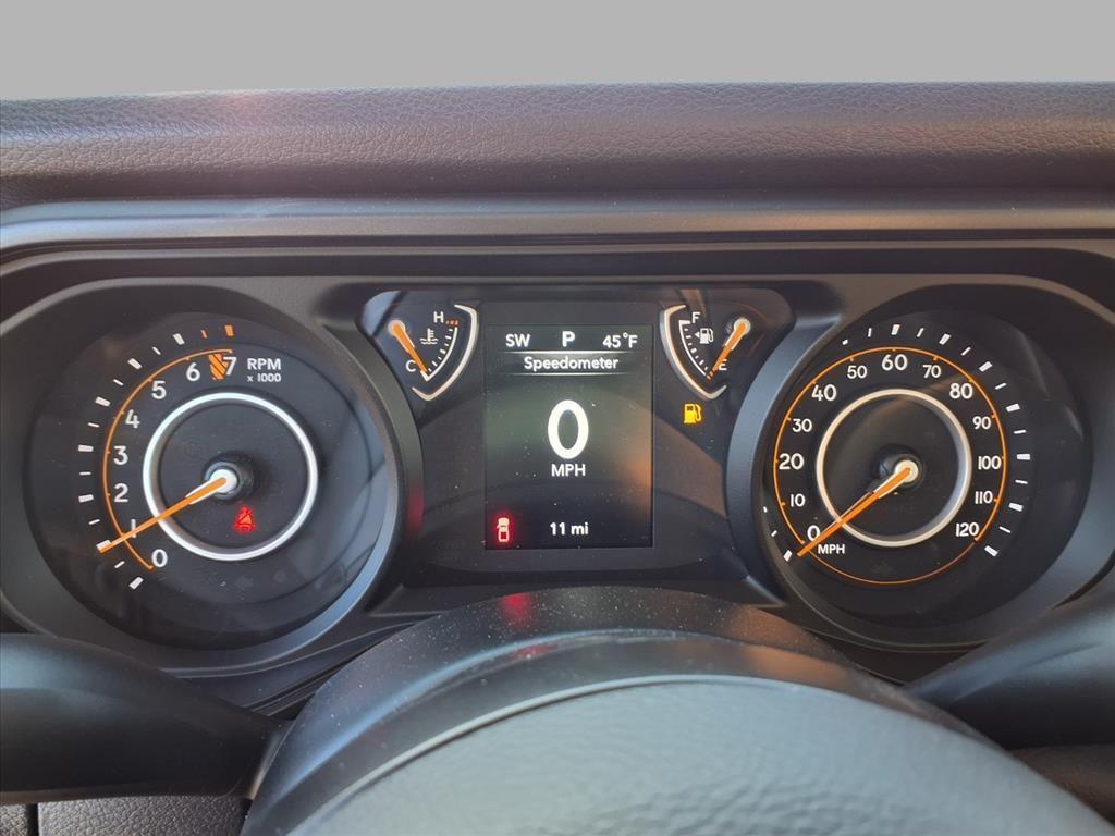 new 2026 Jeep Gladiator car, priced at $38,776