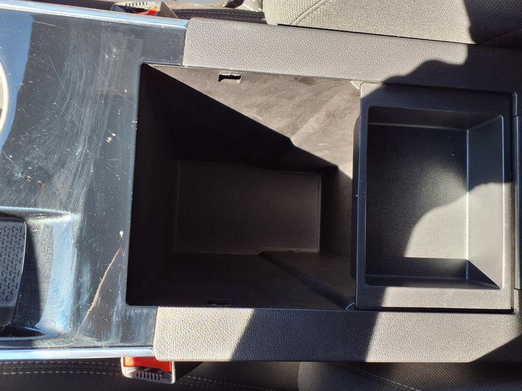 used 2025 Chevrolet Equinox car, priced at $22,999