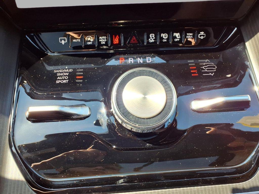 new 2026 Jeep Grand Wagoneer car, priced at $96,182