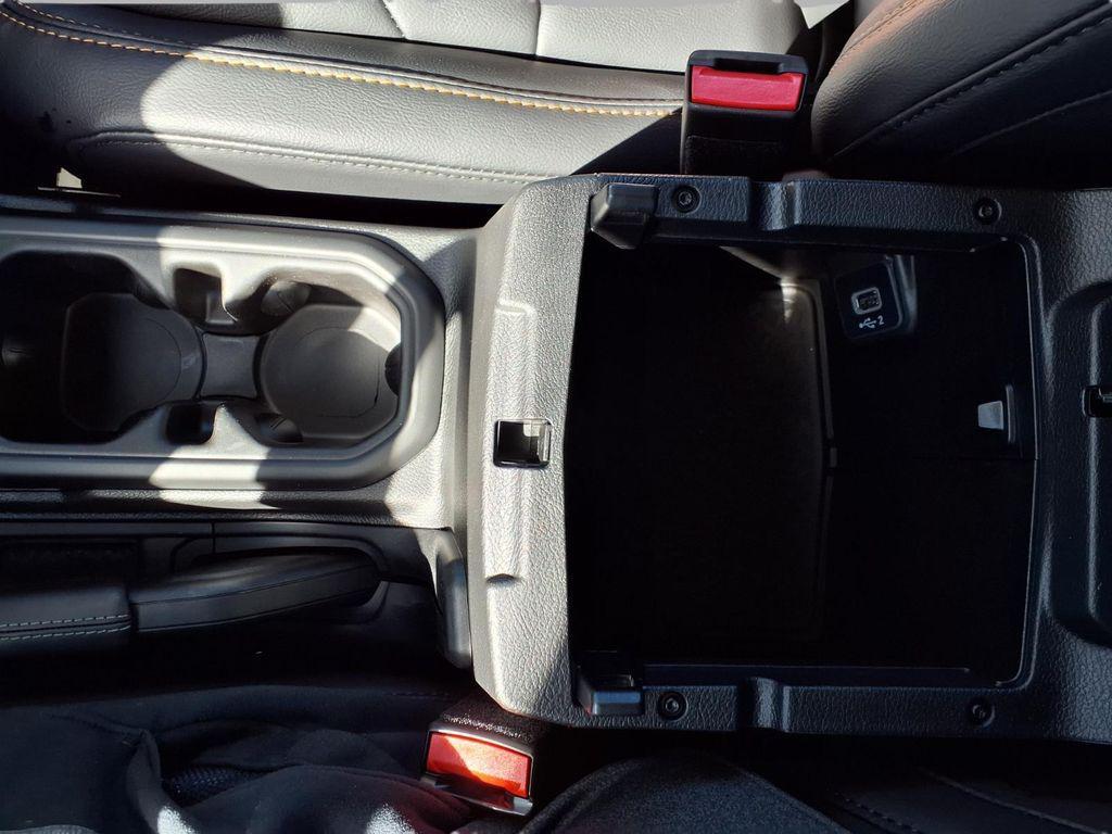 new 2026 Jeep Gladiator car, priced at $41,996