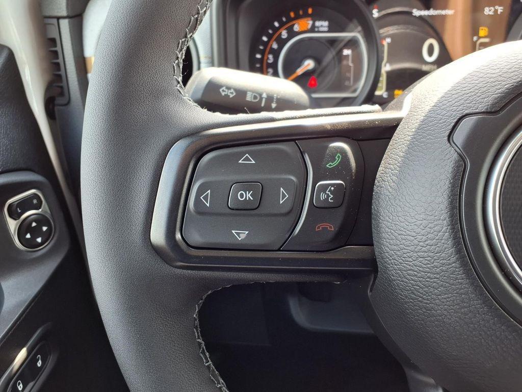 new 2026 Jeep Wrangler car, priced at $41,694
